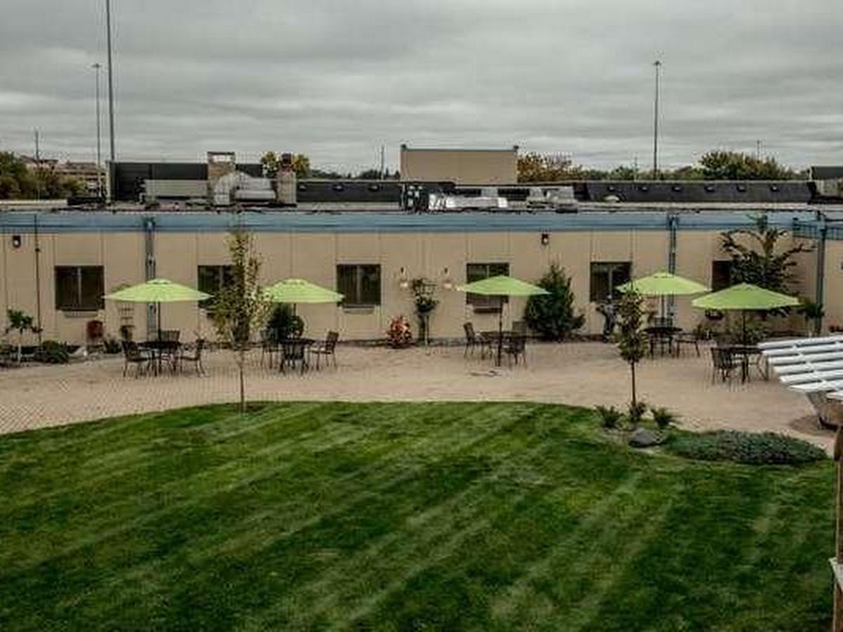 Baymont by Wyndham Fargo