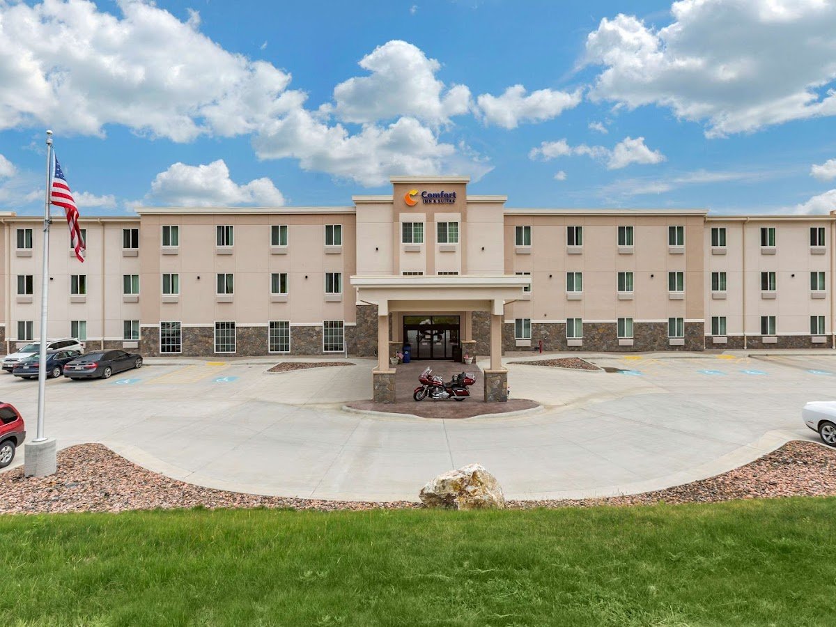 Comfort Inn & Suites Near Mt. Rushmore