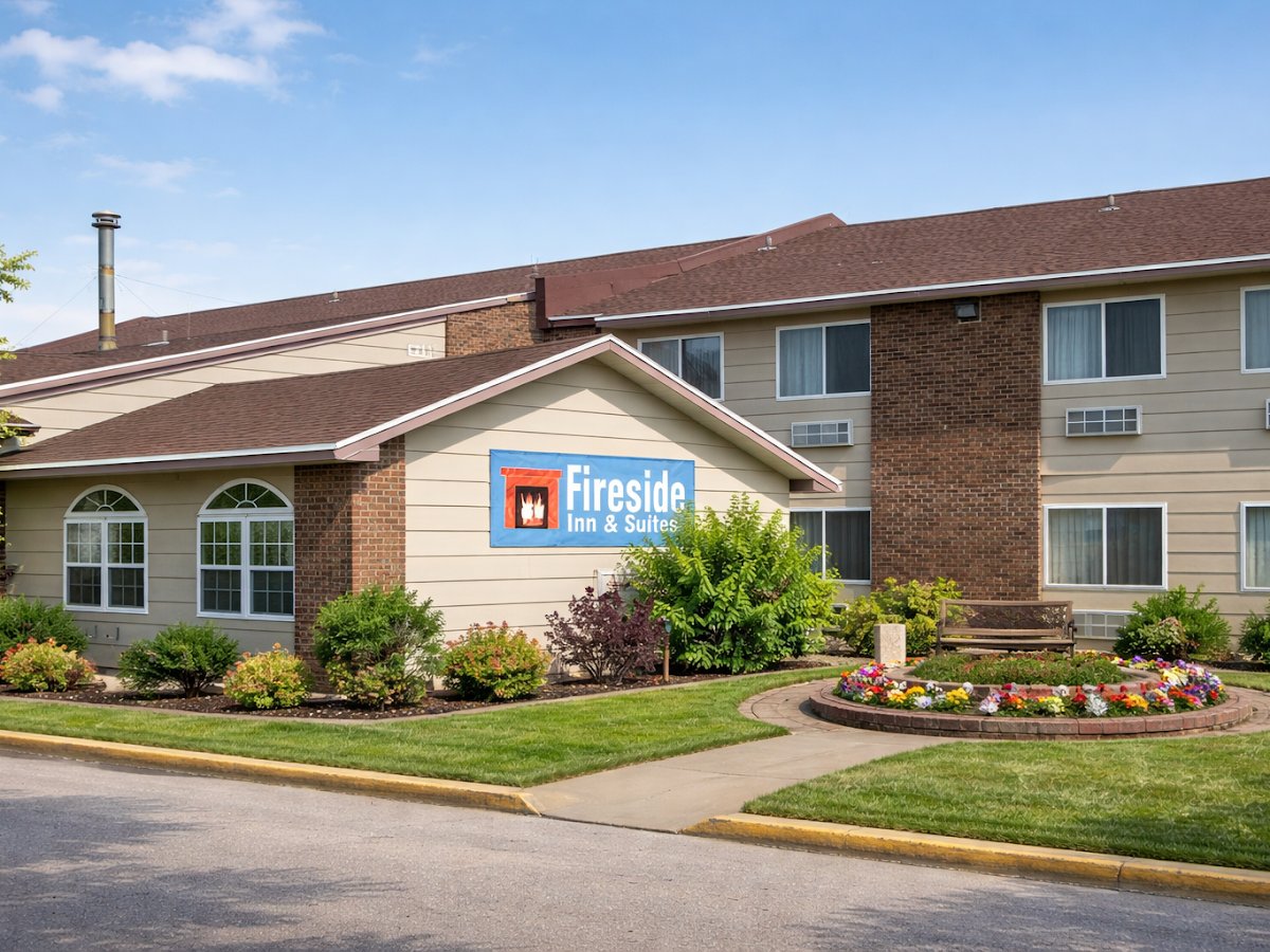 Fireside Inn & Suites photo 1