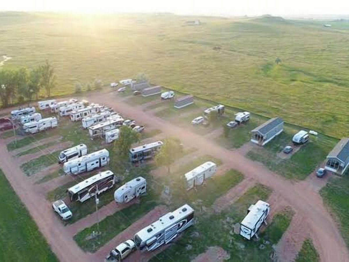 Fully Equipped Camper-Quiet Campground near Medora