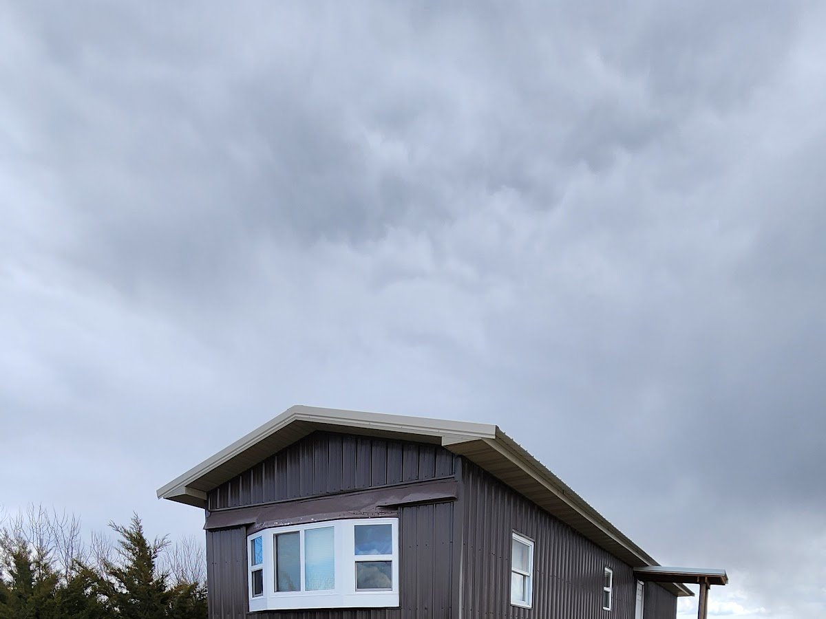 Hidden Creek Rv Park and Lodging