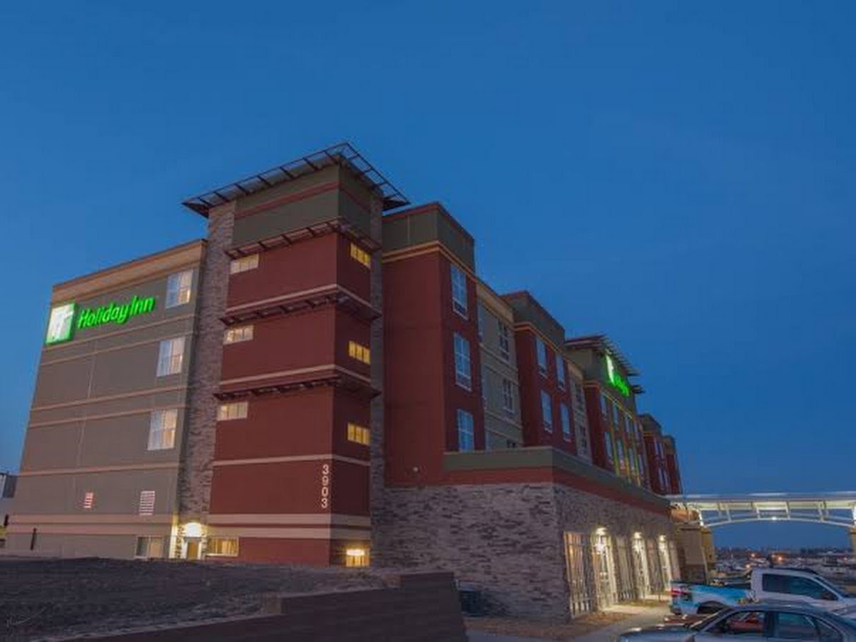 Holiday Inn Bismarck, an IHG Hotel