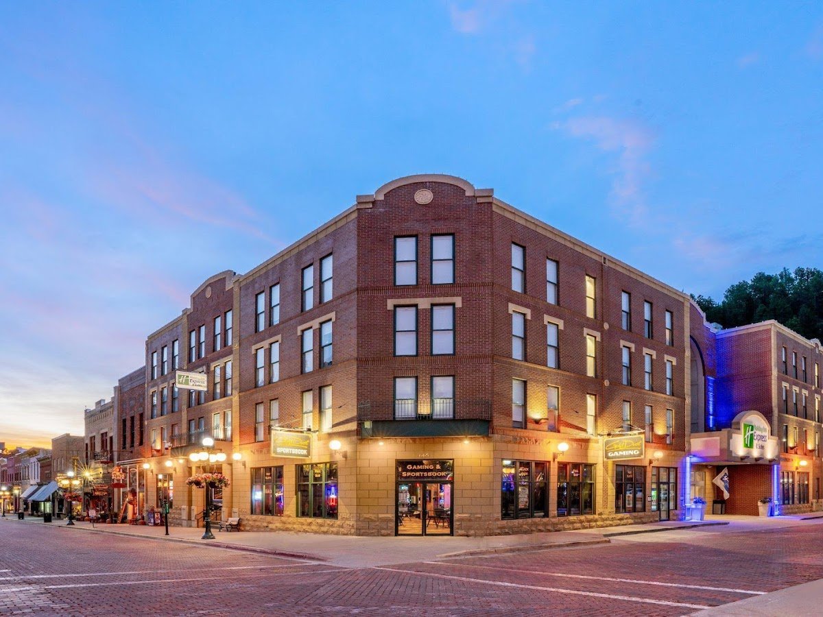 Holiday Inn Express & Suites Deadwood-Gold Dust Casino by IHG
