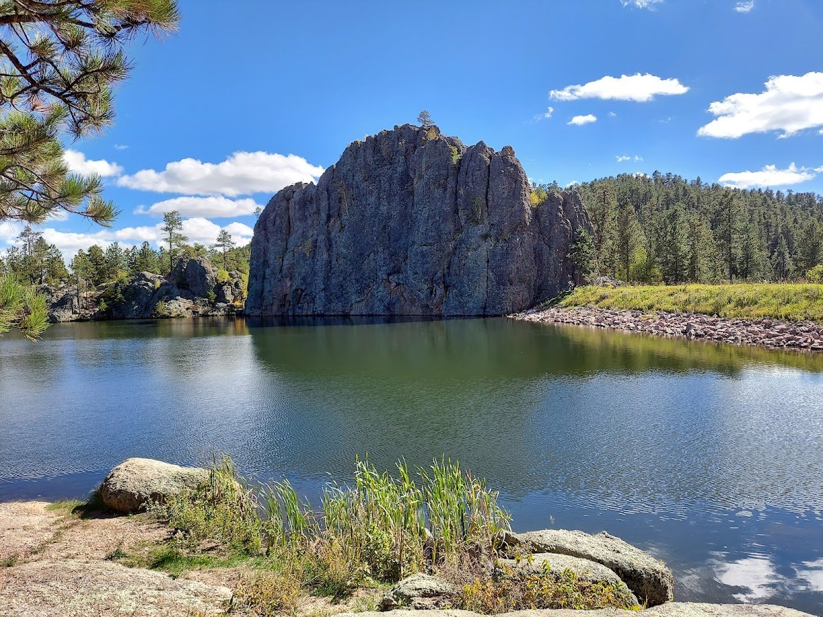 Legion Lake Trailhead