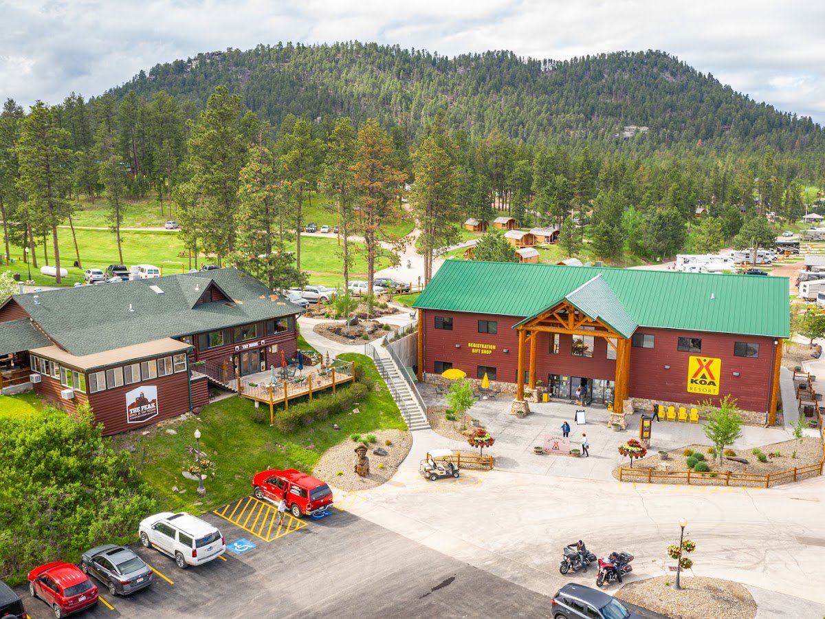 Mount Rushmore KOA Resort at Palmer Gulch Resort