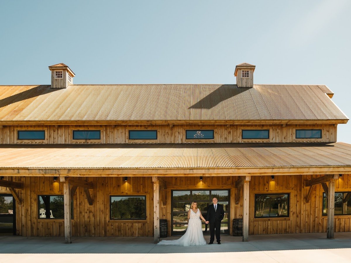 Pine Haven Venue & Lodging