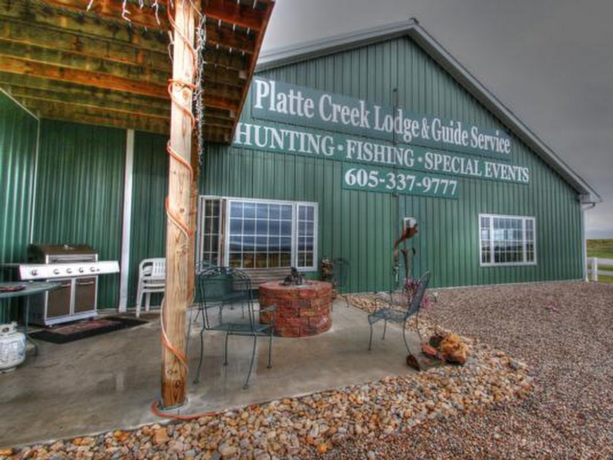 Platte Creek Lodge & Guide Service