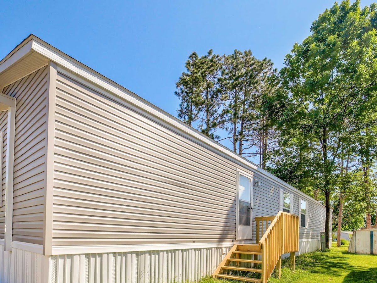 Starcrest Terrace Mobile Home Community