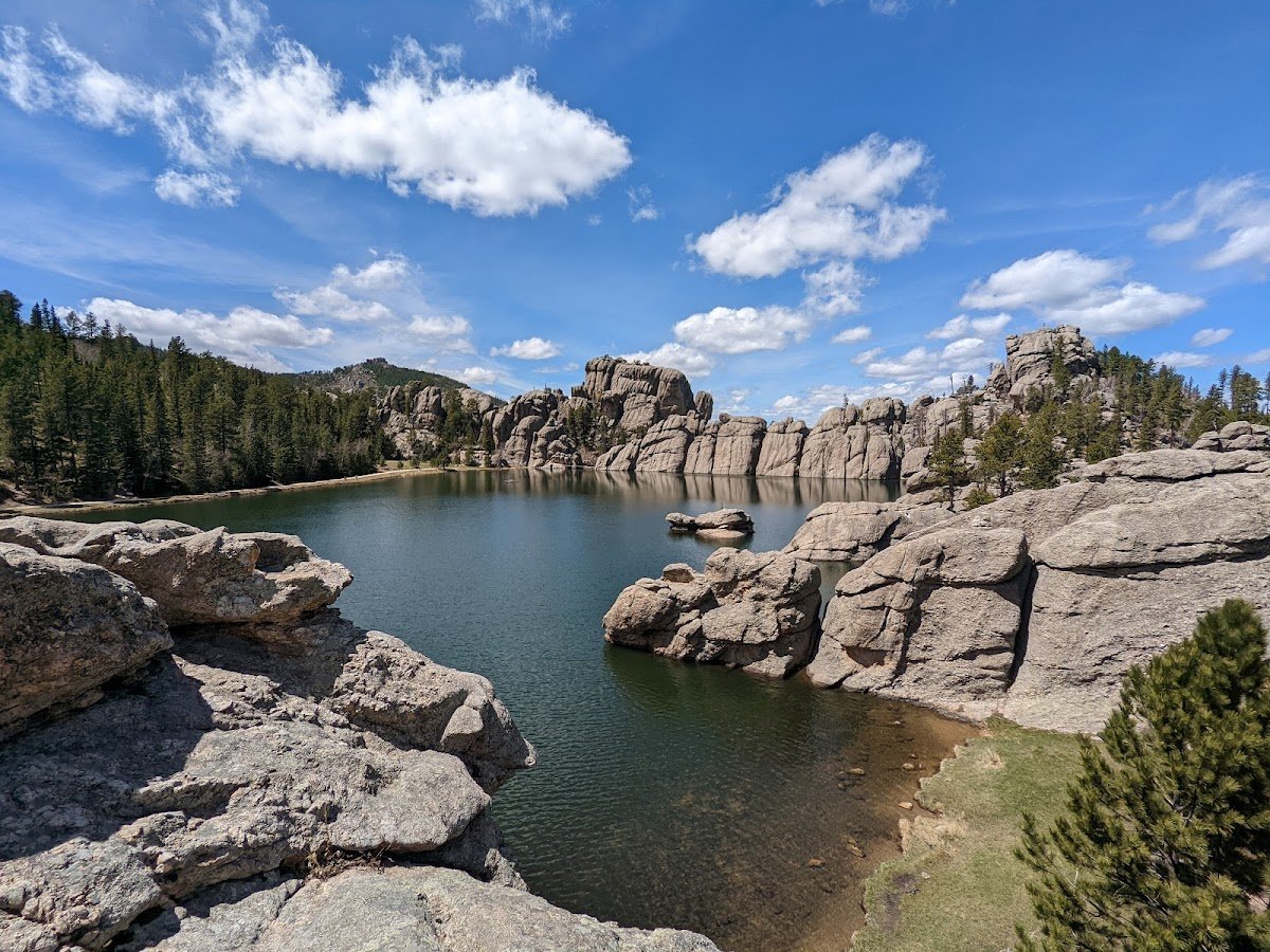 Sylvan Lake Shore Trailhead