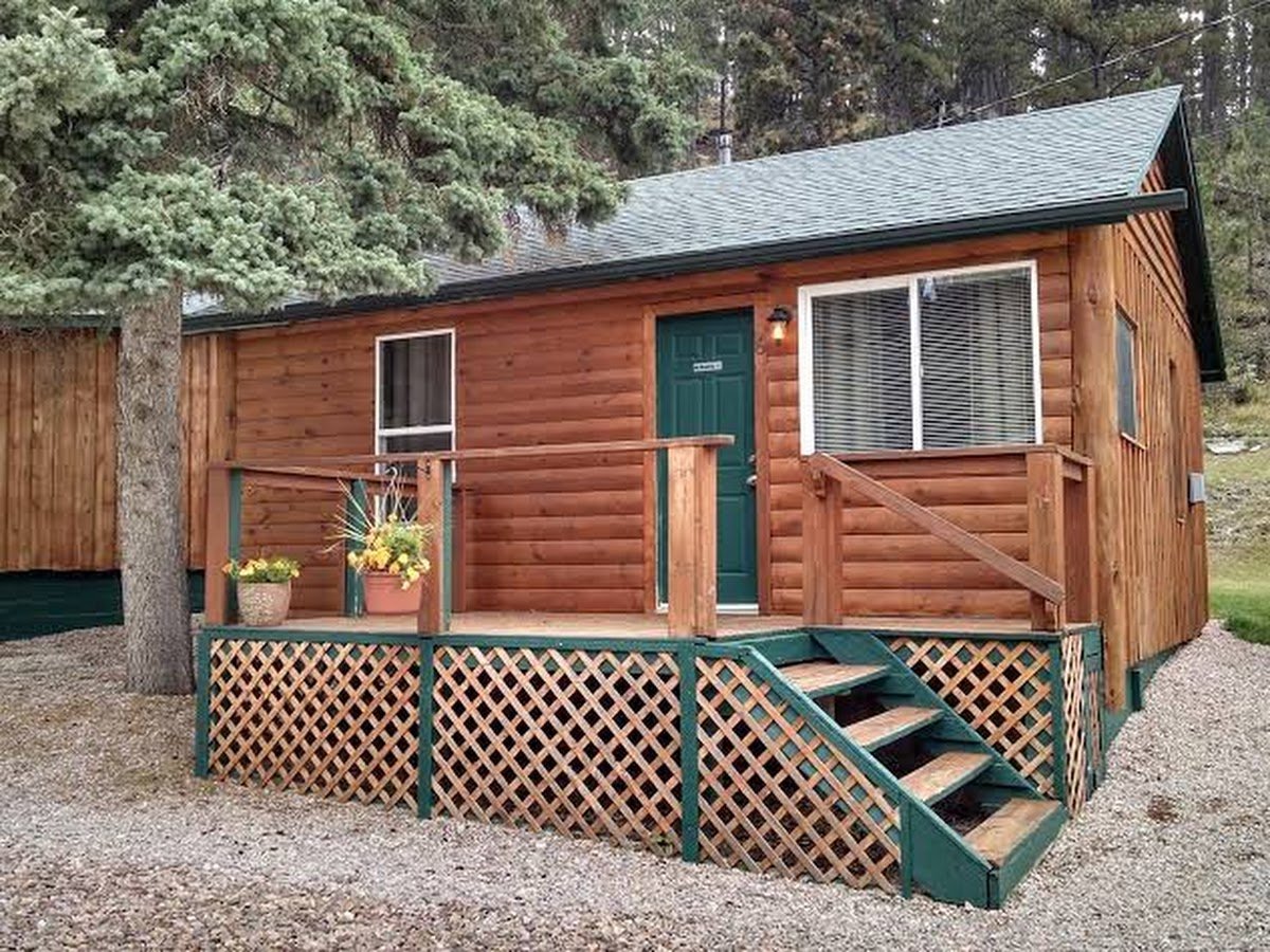 Trails End Cabins & Motel