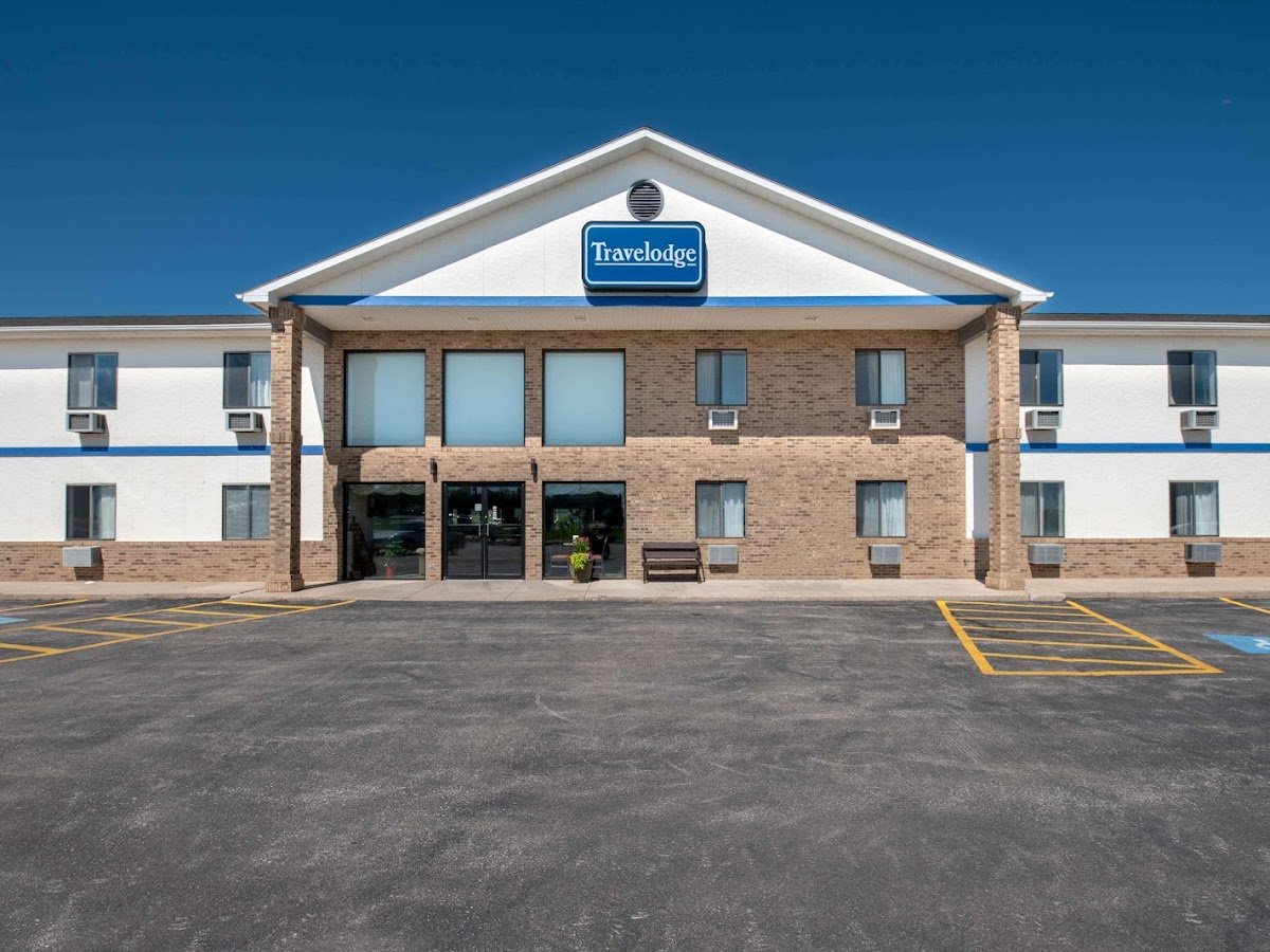 Travelodge by Wyndham Spearfish photo 1