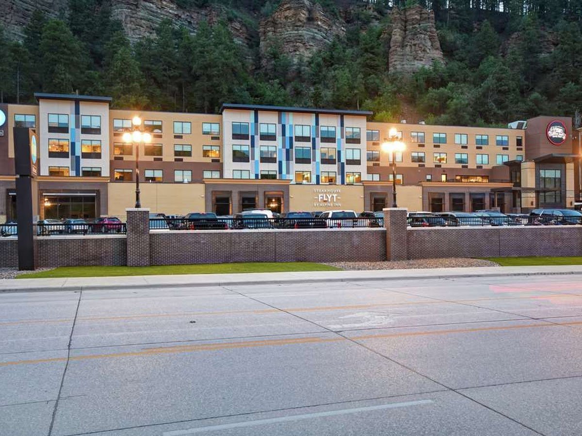 Tru by Hilton Deadwood