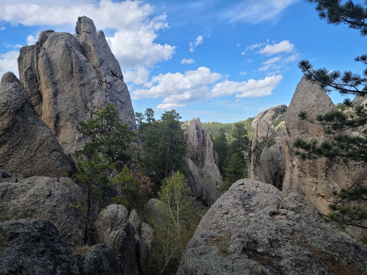 Wrinkled Rock Climbers Trailhead